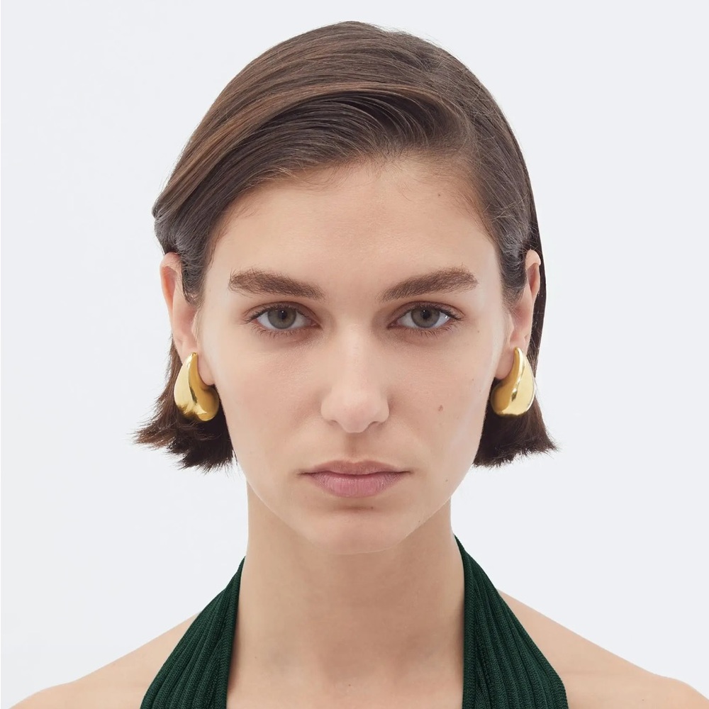 gold plated tear drop earrings - Picture 4 of 4